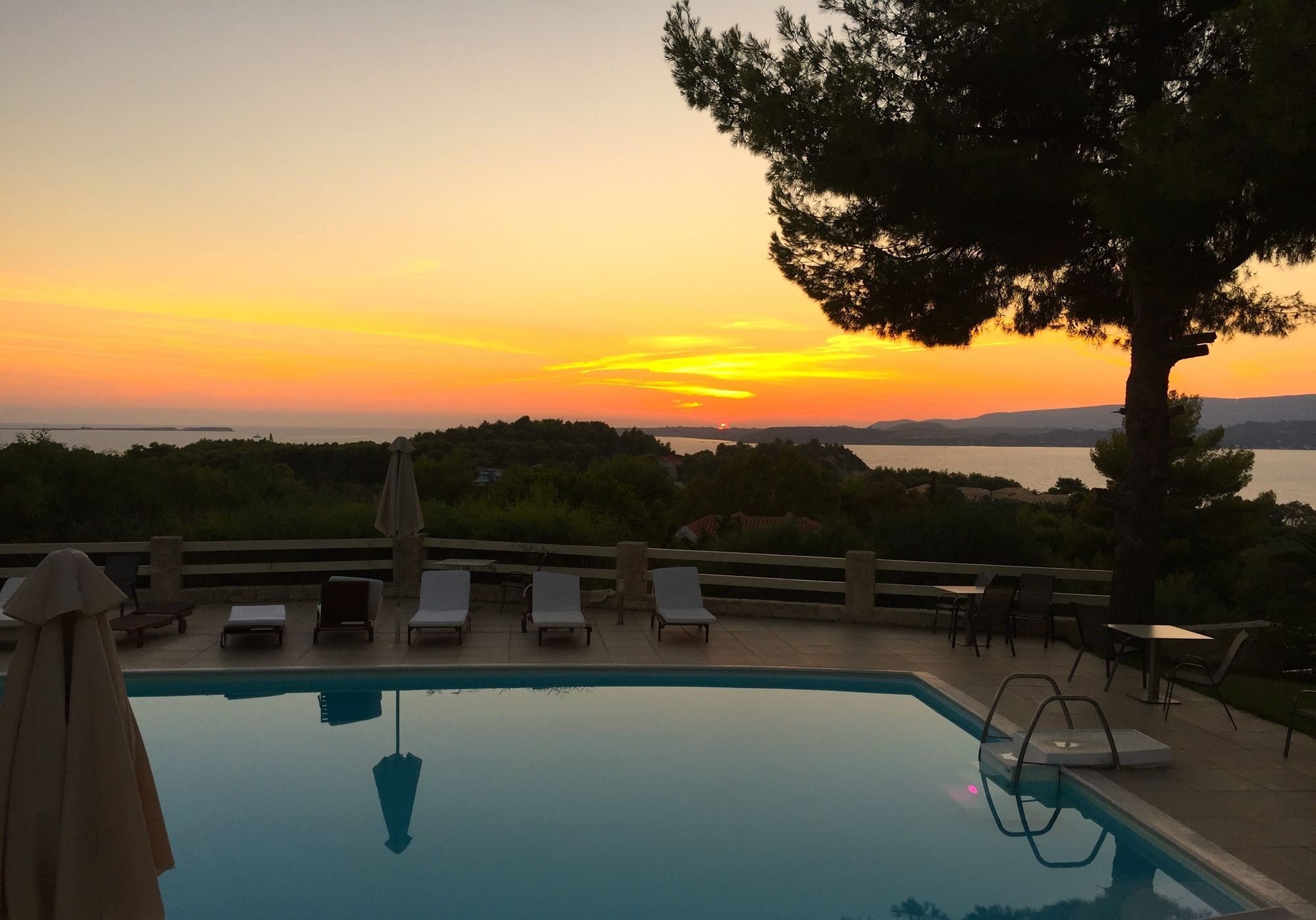 Belvista Luxury Apartments Argostoli  Bagian luar foto